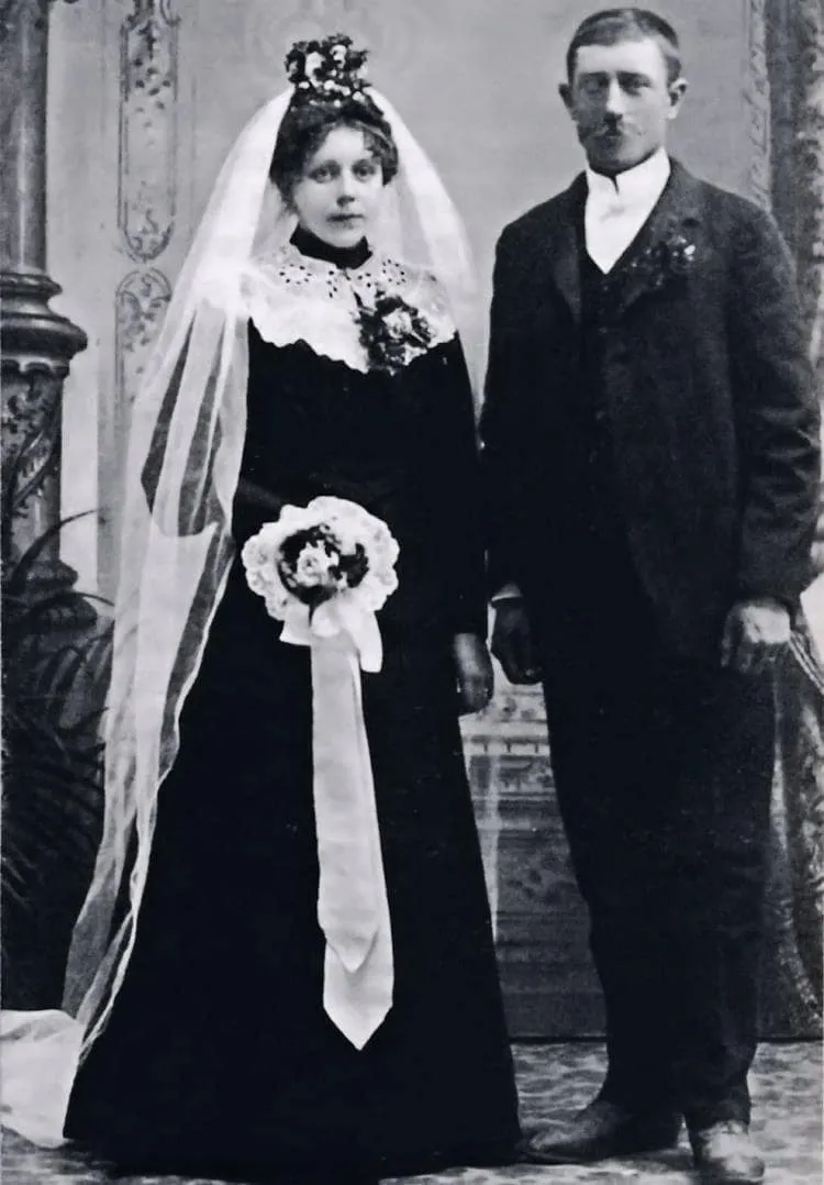 Esther and Albert Gustafson.
