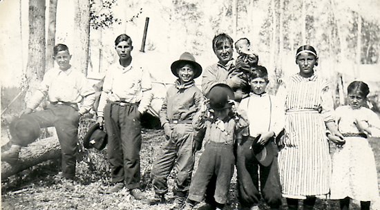Native Family at Pinehouse