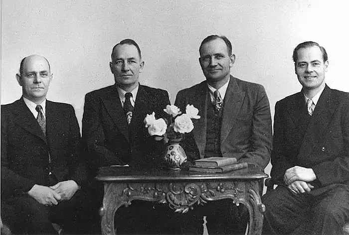 halvor ausland and his brothers.