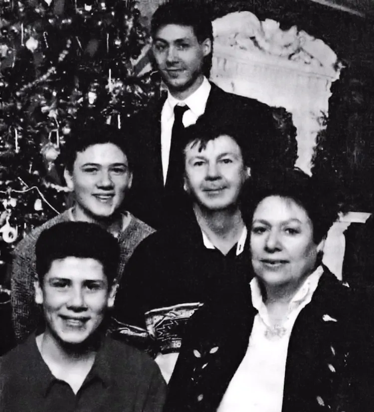 Darlene Robertson family.